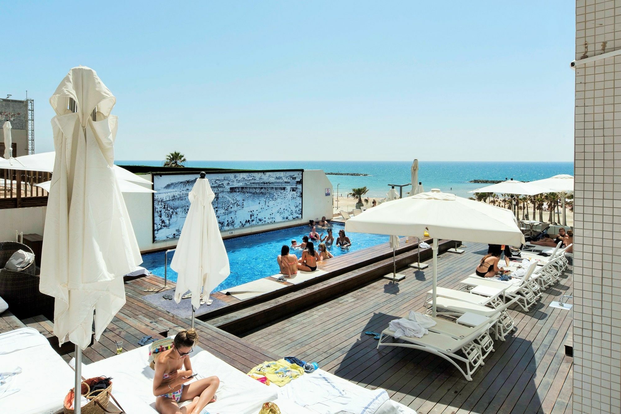 Excellent Beachfront Apt W/ Pool Access By Sea N' Rent Tel Aviv Dış mekan fotoğraf