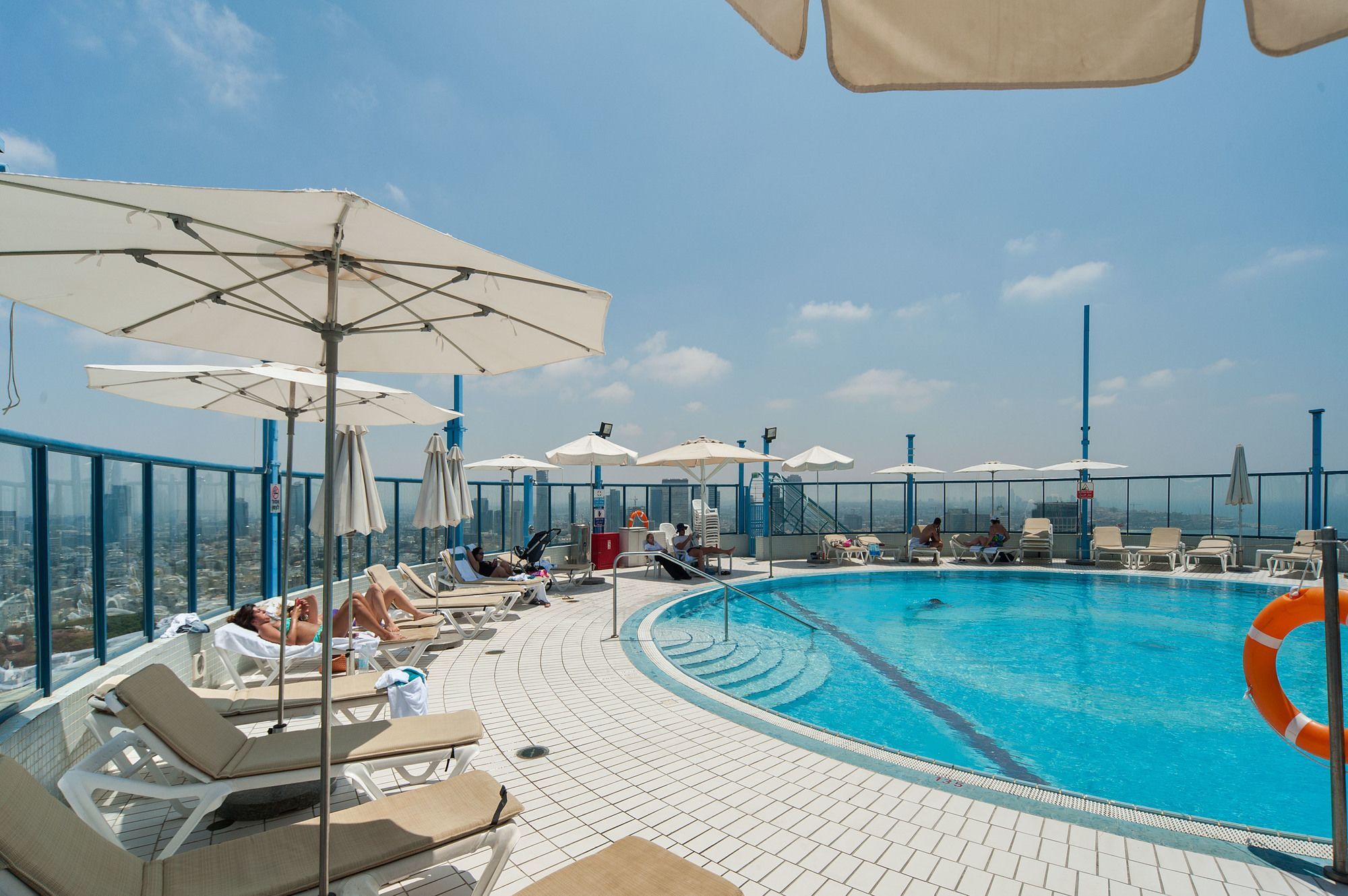 Excellent Beachfront Apt W/ Pool Access By Sea N' Rent Tel Aviv Dış mekan fotoğraf