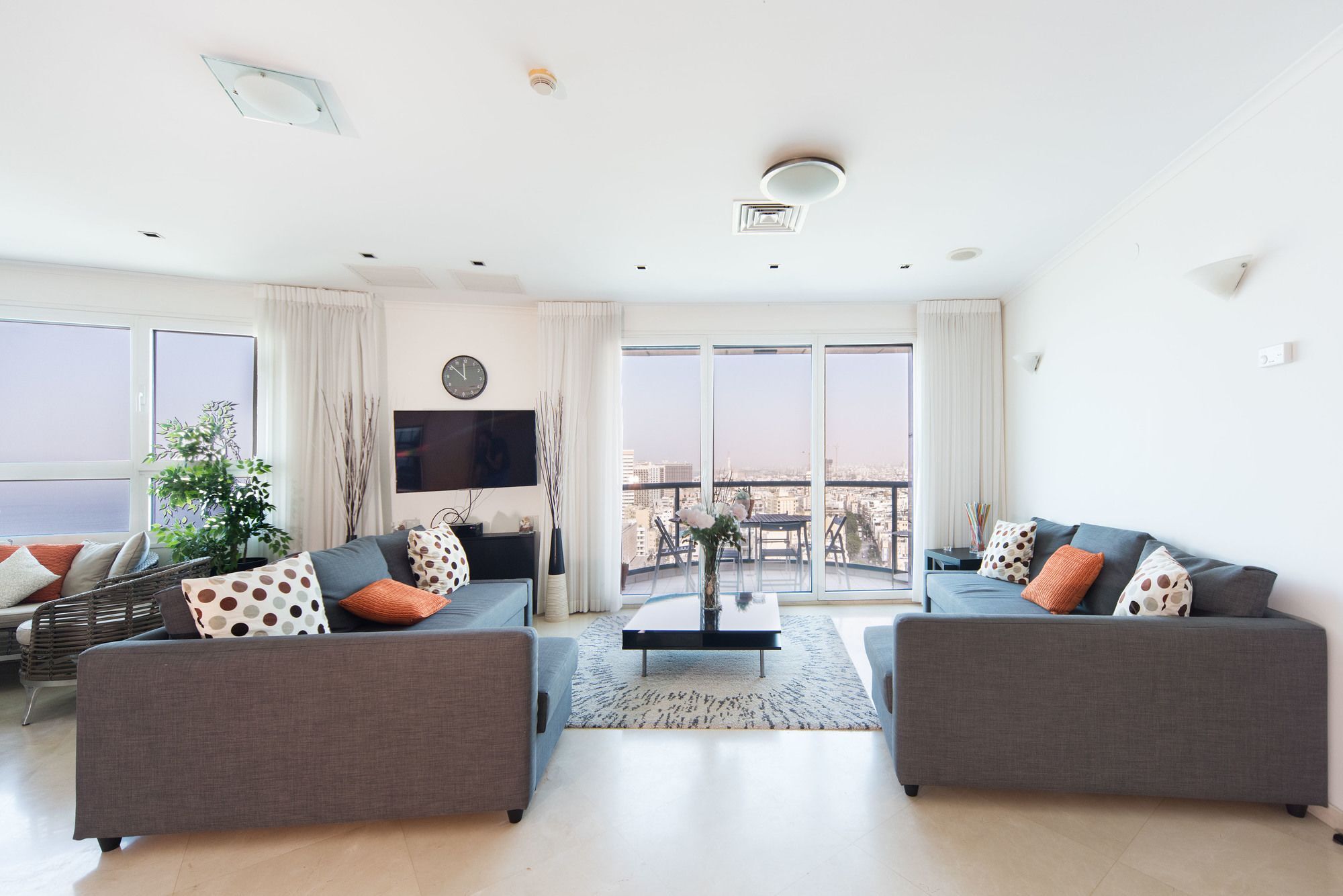 Excellent Beachfront Apt W/ Pool Access By Sea N' Rent Tel Aviv Dış mekan fotoğraf