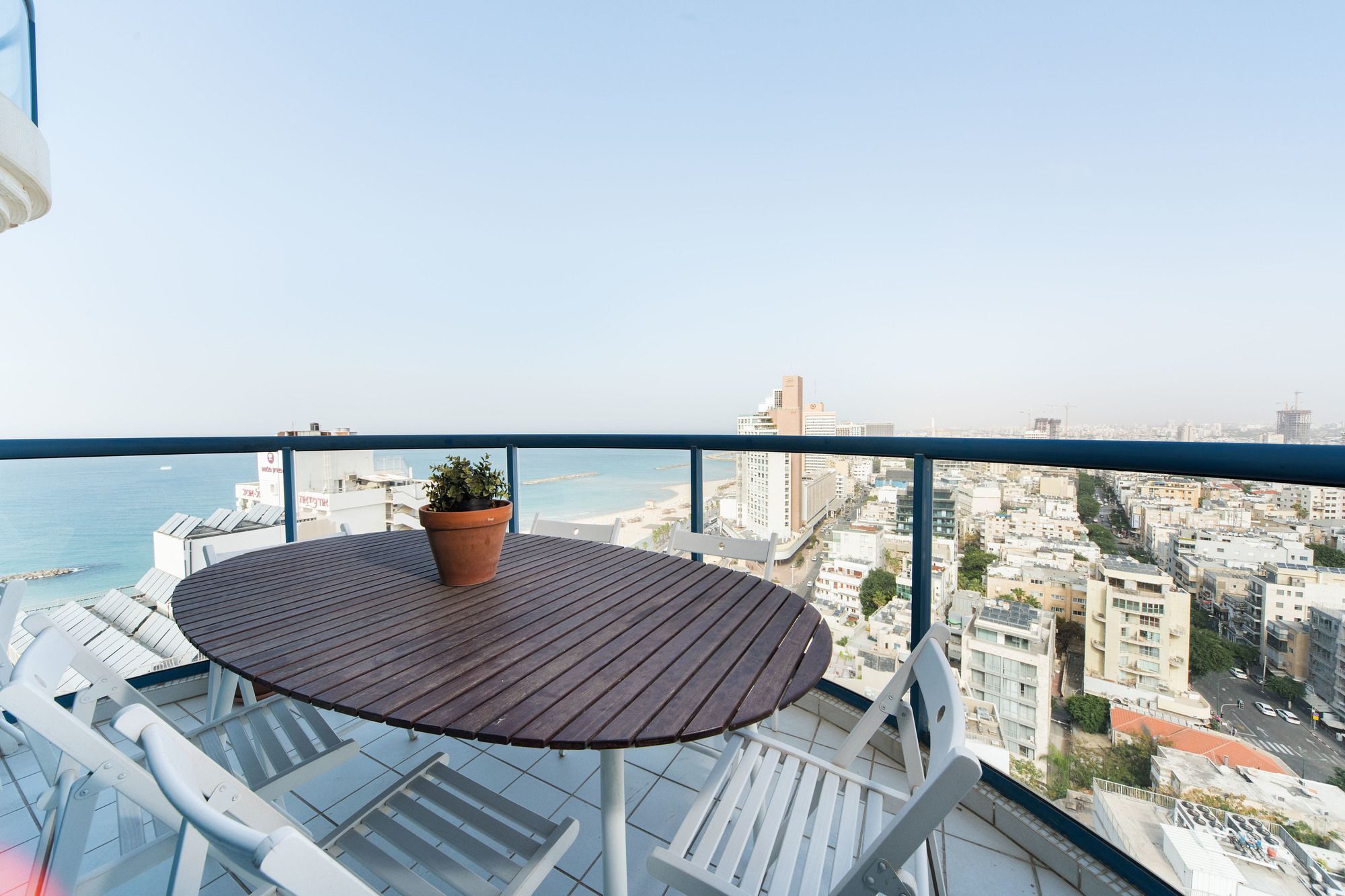 Excellent Beachfront Apt W/ Pool Access By Sea N' Rent Tel Aviv Dış mekan fotoğraf