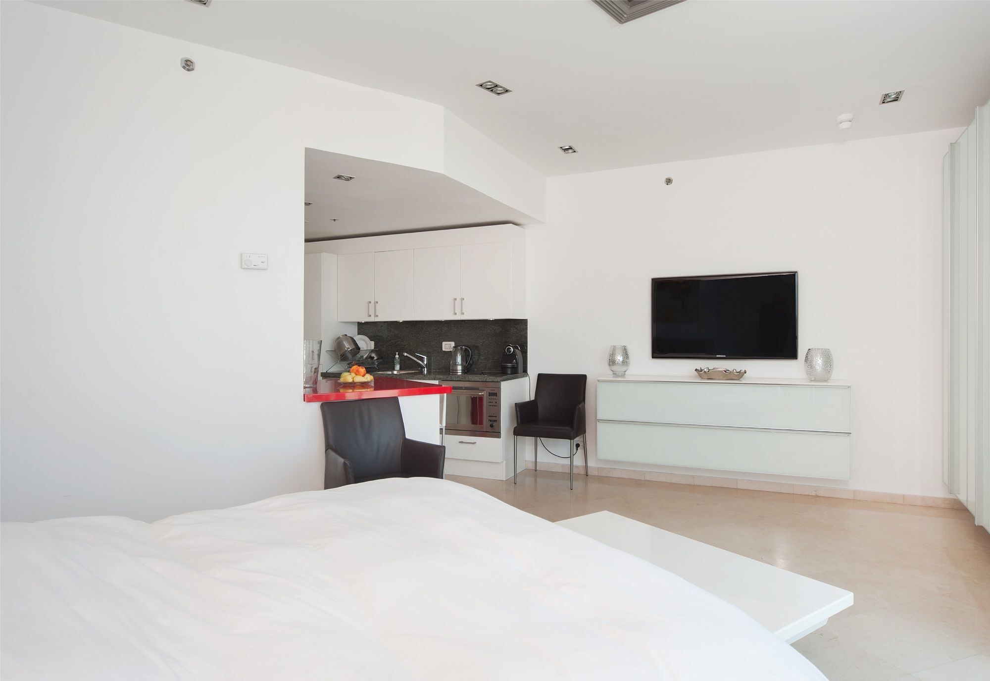 Excellent Beachfront Apt W/ Pool Access By Sea N' Rent Tel Aviv Dış mekan fotoğraf